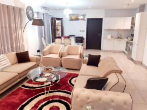 Immaculate Beauty Gem-5 Star Location- Pools - Gym